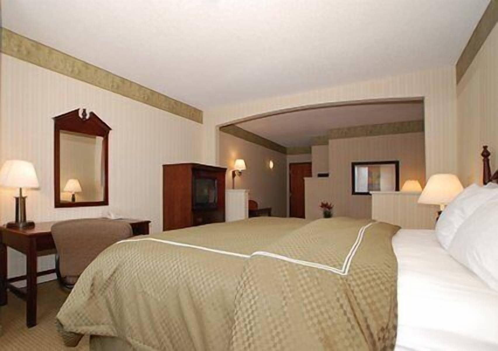 Comfort Suites Mcalester Buitenkant foto